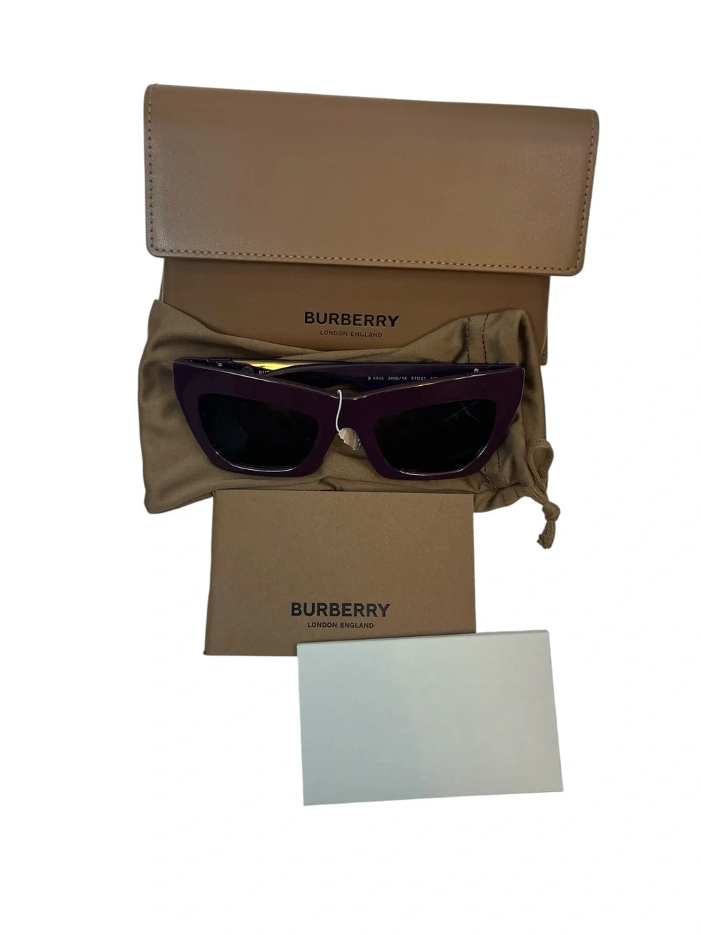 Burberry 51mm Cat Eye Sunglasses Violet Purple Gold Logo Authentic‎ NEW